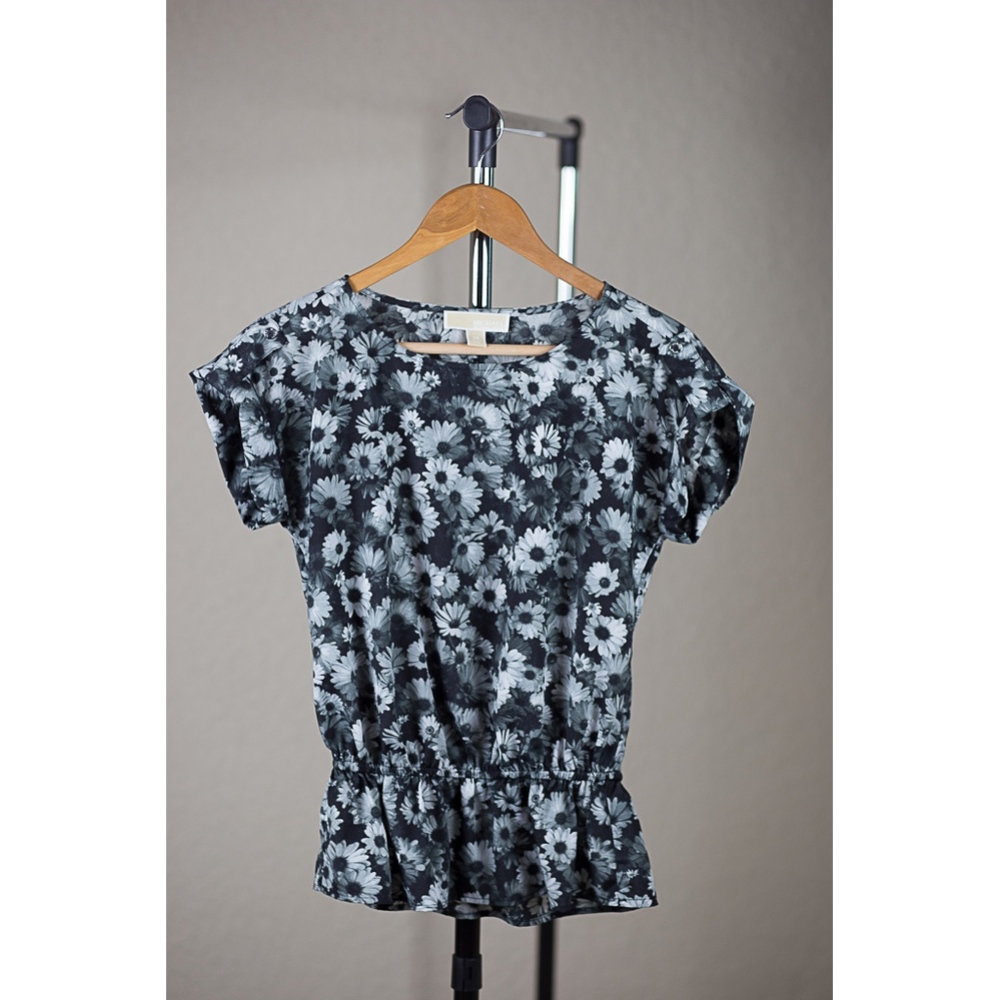 Michael Kors Grey Daisy Blouse - Size XS